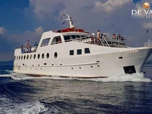 1980 CAR/PASSENGERS FERRY 33