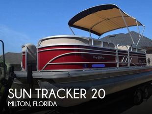 2023 Sun Tracker Party Barge 20 DLX