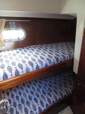 2004 Beneteau Antares 9.80 12
