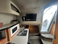 1999 Regal Commodore 242