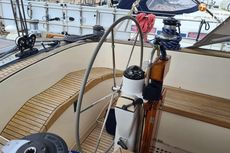 1989 Hallberg Rassy 45