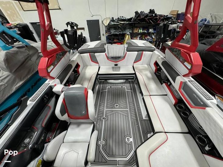 2019 Correct Craft super air nautique g23