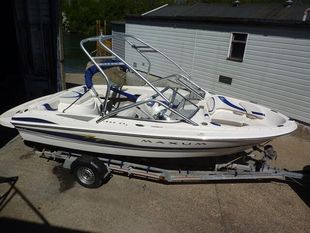 Maxum 1800 SR3