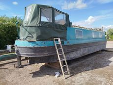Narrow boat