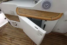 2004 Sealine S23