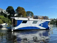 2009 Houseboat Hard Chine Aluminium Houseboat
