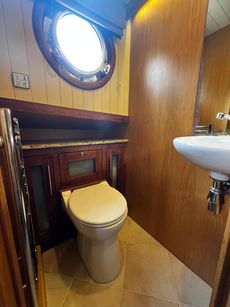 65ft Aqualine Voyager Dutch Barge