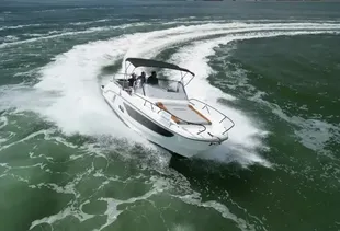 2021 Beneteau Flyer 9 Sundeck