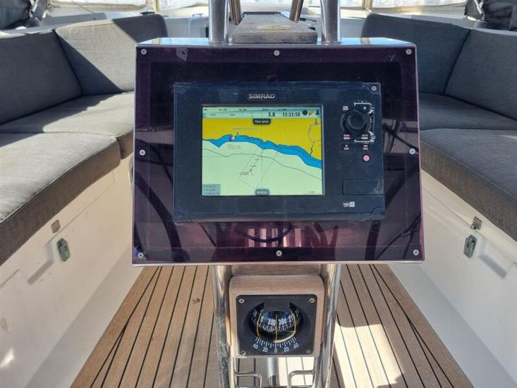 2012 Hanse 445