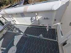 2004 Boston Whaler 240 Outrage
