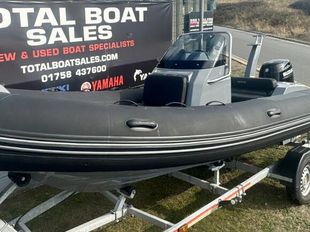 BRIG EAGLE 5 + 100HP SUZUKI 4-STROKE OUTBOARD