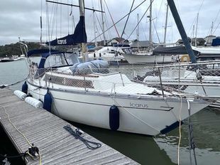 Mirage 28 (Recent-Refit) Great Condition