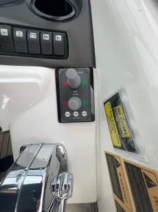 2002 Sunseeker Camargue 44