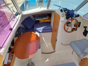 Ocqueteau 645  - Cabin 