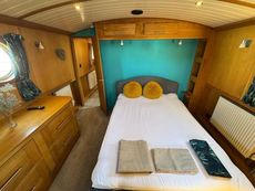 Collingwood 60ft Wide Beam