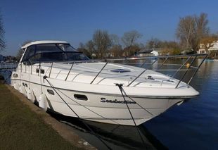 2001 Sealine S48