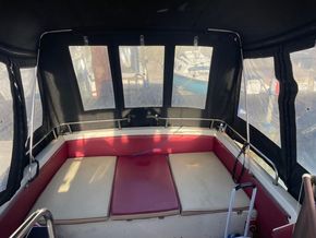 Cleopatra 850  - Cockpit tent