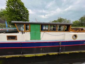 Luxemotor 50ft Narrowboat with Residential London Mooring - Coachroof/Wheelhouse