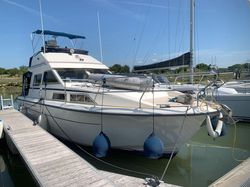 1987 Princess 33