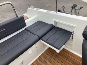 Atlantic 730 Cockpit-3