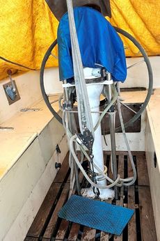 Barbican 33 GRP Sloop with centreboard