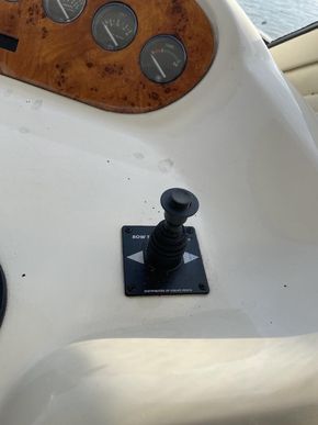 Bow thruster 