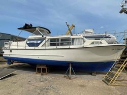 Broom Ocean 30