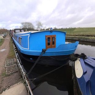 Blue Belle - 58ft x 13ft Widebeam