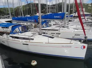 2017 Jeanneau Sun Odyssey 389