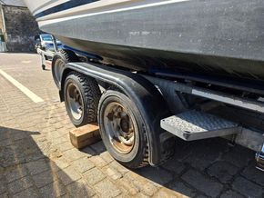 Sea Ray 245 Sundancer  - Trailer/Trolley