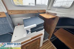 Hardy-Fishing-24-Extended-Wheelhouse-fold-down