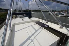 2005 Four Winns Horizon 240