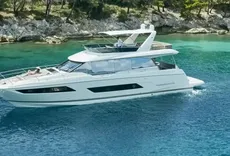 2016 Prestige 680