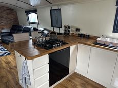 12' Wide Beam Canal Barge