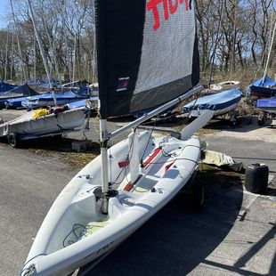Laser Pico Sport sail and rigging. Located Bough Beech near Sevenoaks.