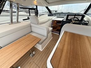 2024 Bavaria SR35 30