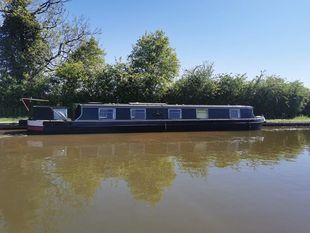 Water Mist - A 55ft 1987 Colecraft 4 berth cruiser stern narrowboat
