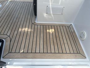 2022 Finnmaster T8 33