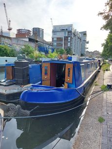 Florence - 2017 Trad Narrowboat 57ft