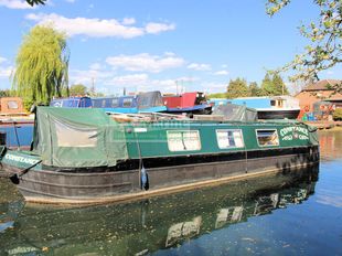 37ft Traditional stern