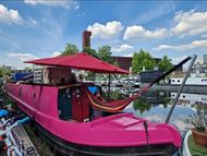 70ft Pink boat | Roof Terrace | 4 berths