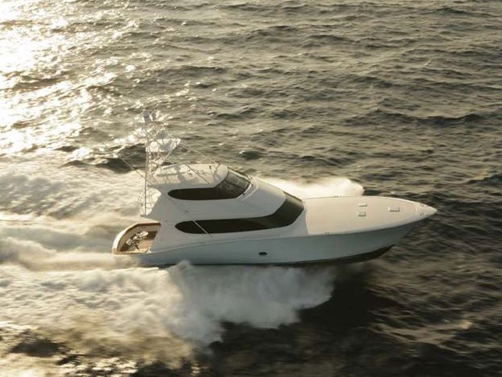 Hatteras 77 Convertible