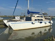 1980 Comanche 32 Motor Sailer