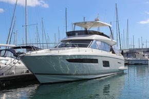 Prestige 560 Fly