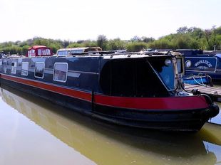 Steelaway-57ft 2005 Soar Valley Steel Boats 4 berth cruiser stern narr