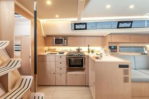 2025 Bavaria C42 17