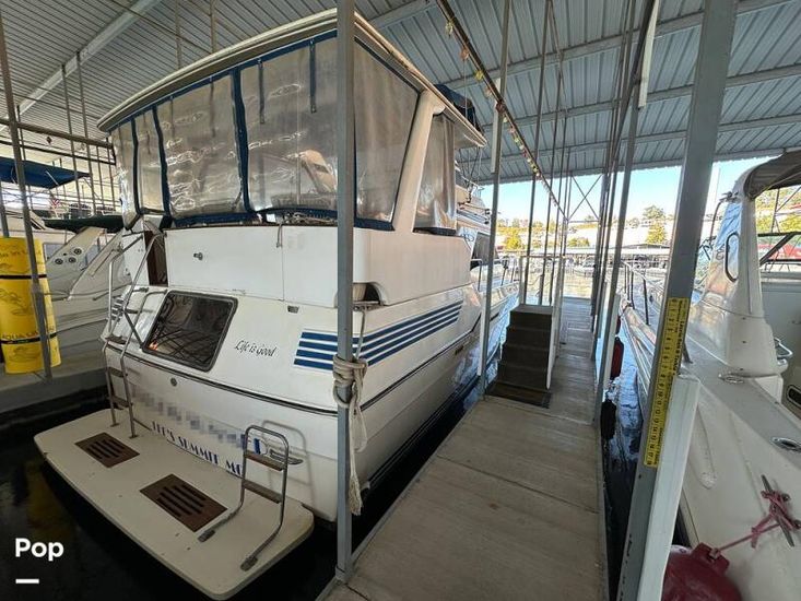 1986 Sea Ray 410 aft cabin