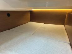2021 Jeanneau Merry Fisher 1095  Flybridge