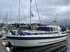 AQUASTAR 38 (1992) Would part ex smaller boat