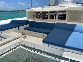 Yachtworld Lagoon catamaran for sale in Asia 